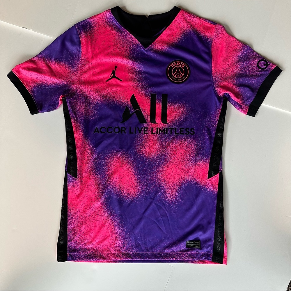 Nike Jordan PSG Jersey NWOT